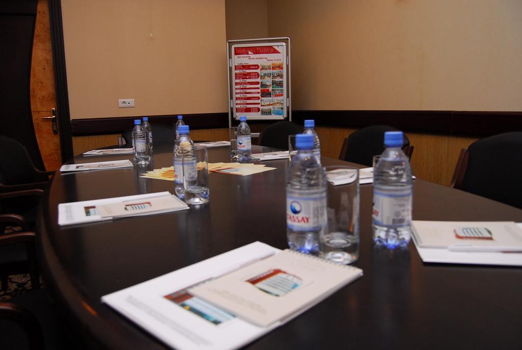 Grand Hotel Victory Aktau  Exteriér fotografie Meeting room